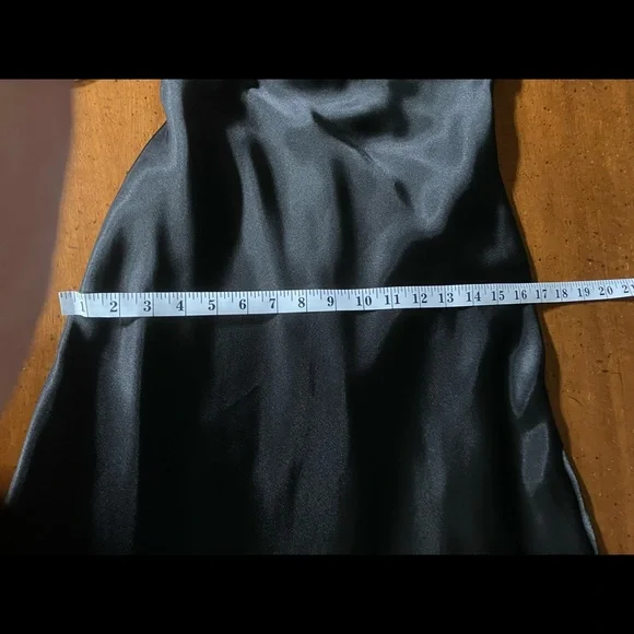 Sale 🌟New David Bridal Sequence Dress - Picture 9 of 12